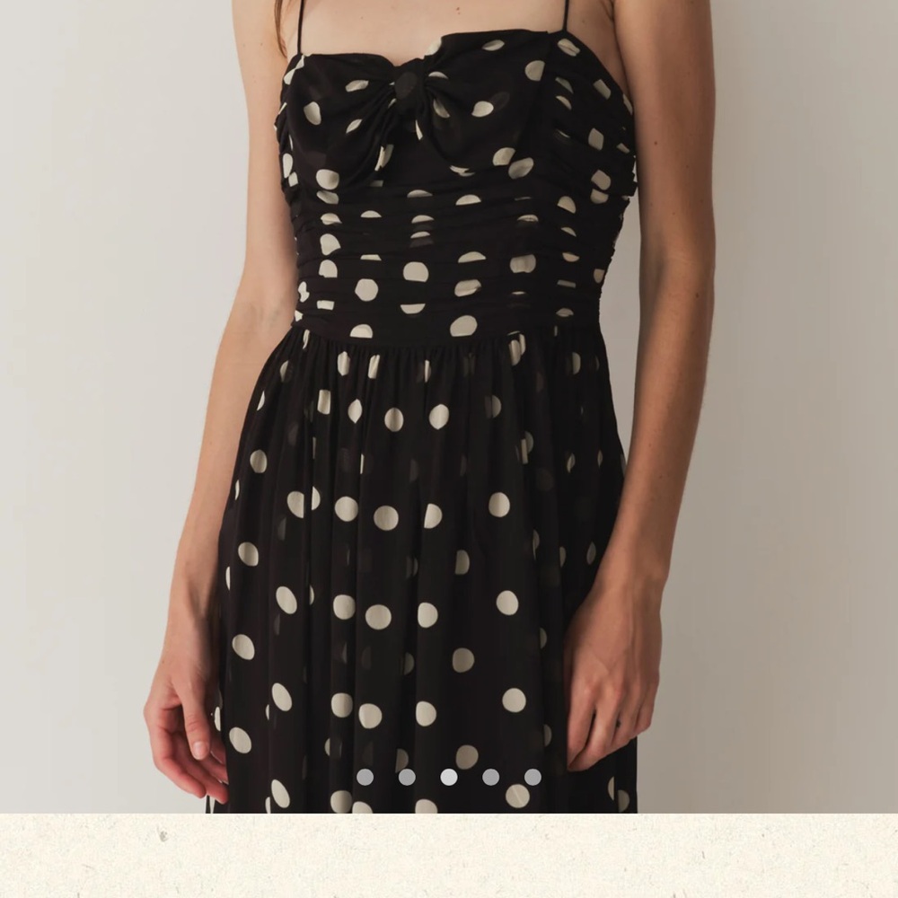 Polka dot doen dress